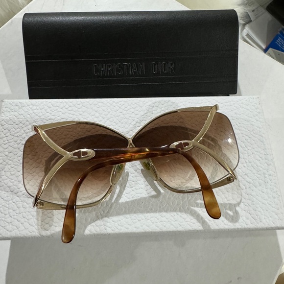 Christian Dior Sunglasses - Picture 2 of 2
